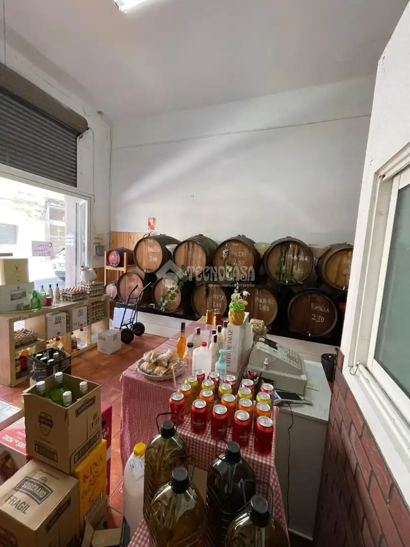 Business premises for sale in Salut - Lloreda, imagen 4