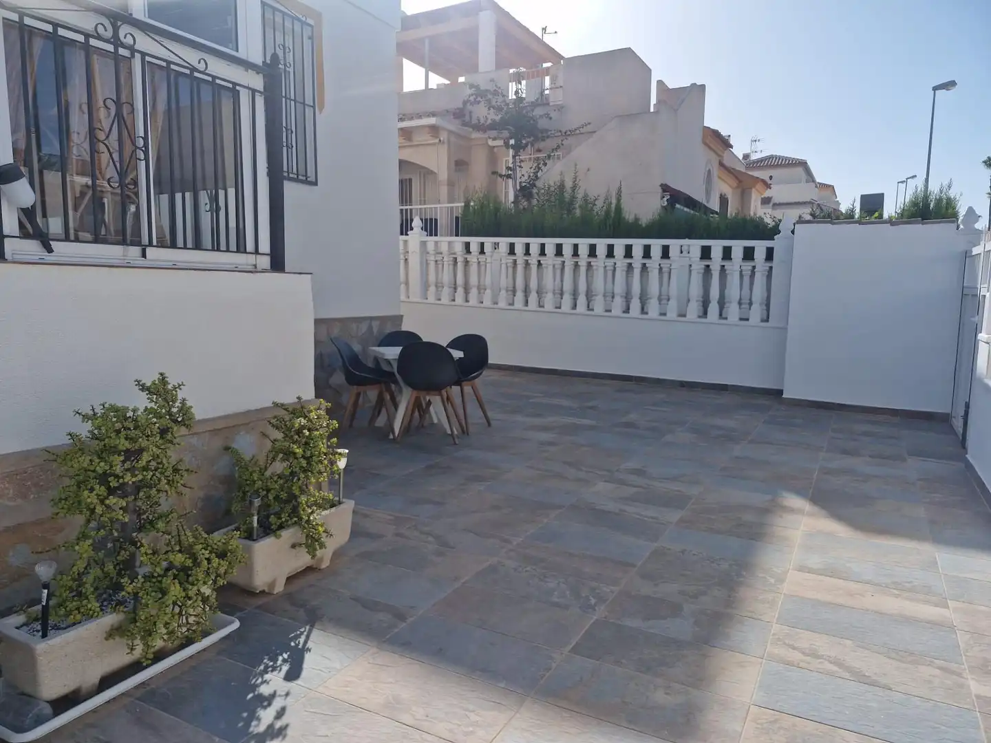 Maison mitoyenne avec piscine à louer à Playa de los Locos, imagen 3