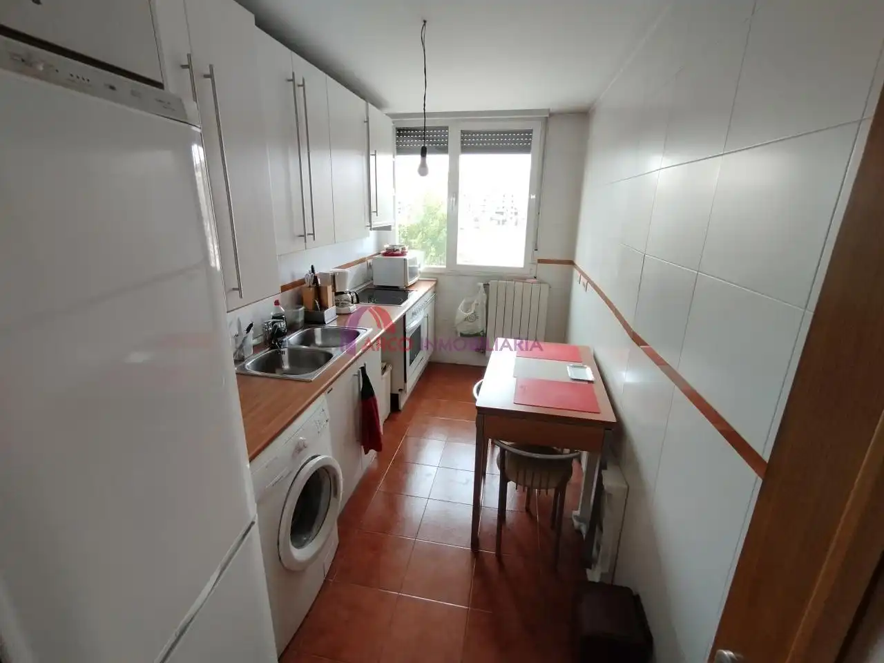 Cuina de Pis en venda en Burgos amb Calefacció, Parquet i Traster