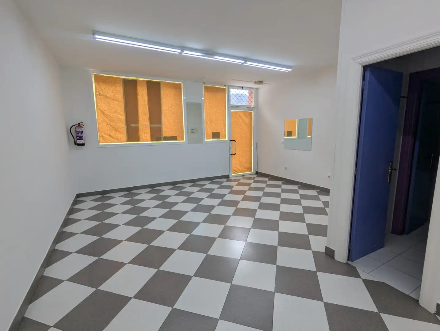 Locale commerciale in vendita a Andramariko Plaza 2, imagen 2
