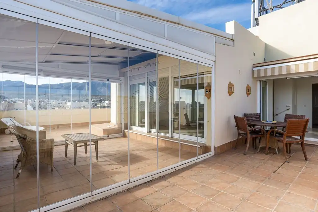 Terrasse von Maisonette zum Verkauf in Torremolinos mit Klimaanlage, Terrasse und Möbliert