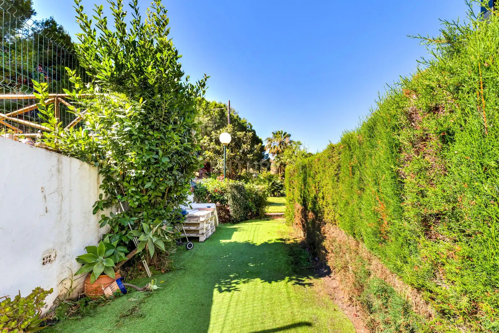 Jardín de Planta baja en venta en Mijas con Jardín privado, Piscina y Lavadora