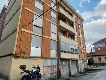 Appartamento con balcone in vendita a CANTABRIA 45