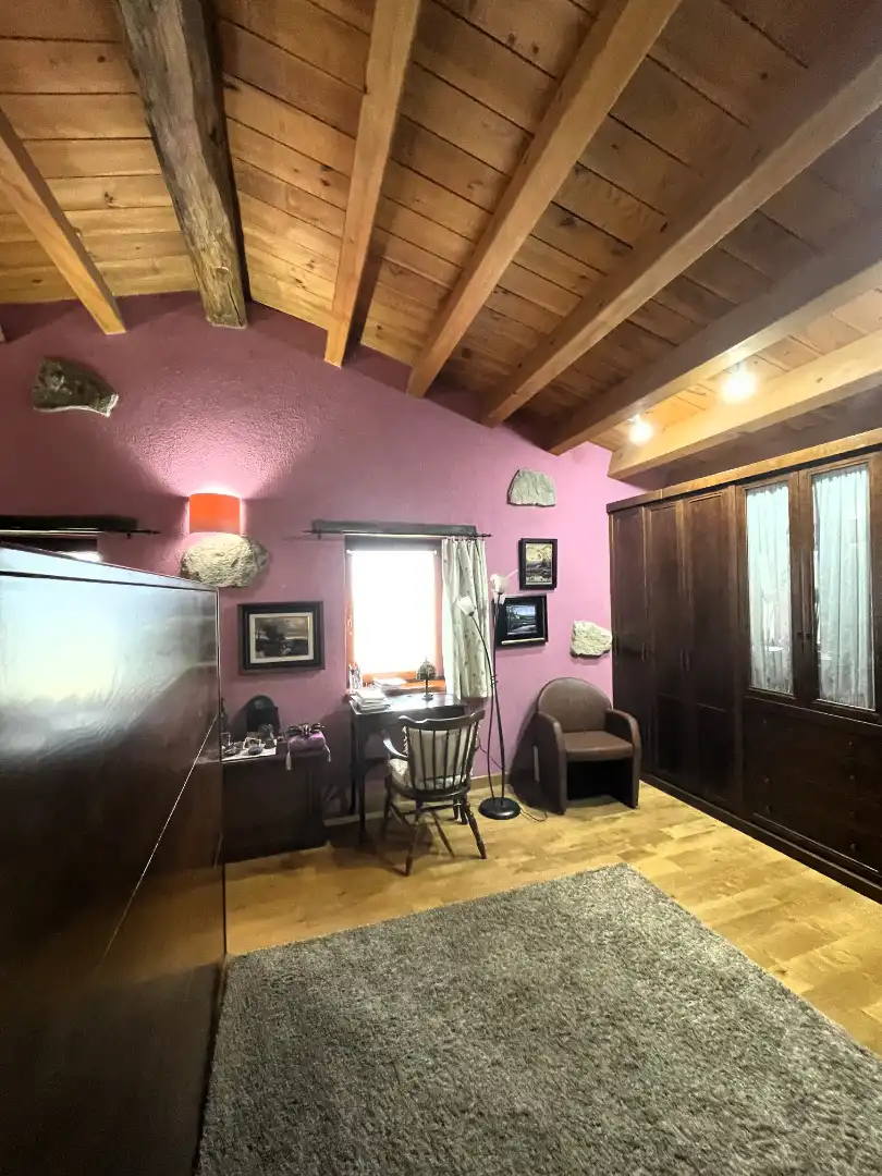 Sala d'estar de Finca rústica en venda en Mieres (Girona) amb Calefacció, Parquet i Terrassa