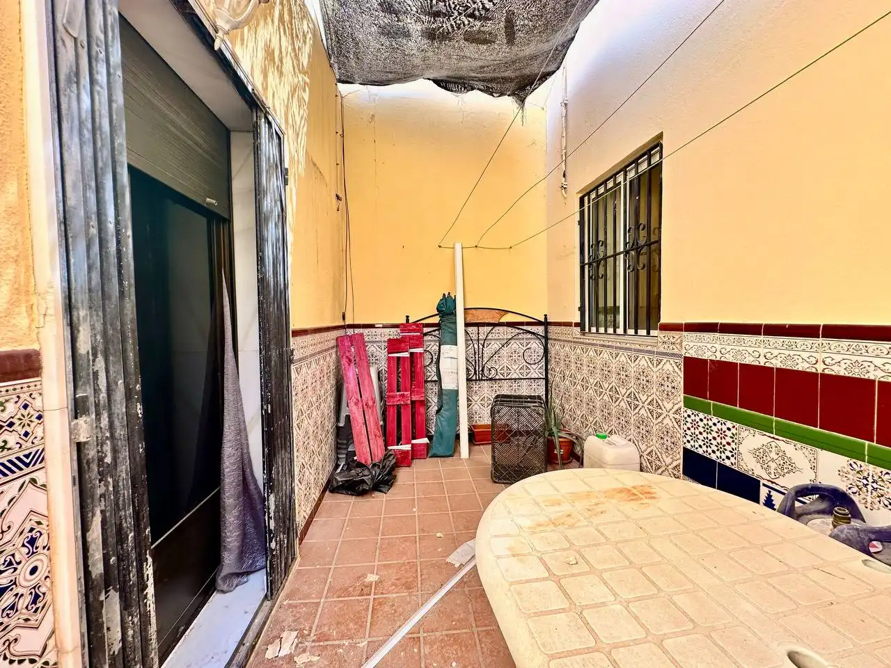 Vista exterior de Casa o xalet en venda en El Ejido amb Aire condicionat, Calefacció i Moblat