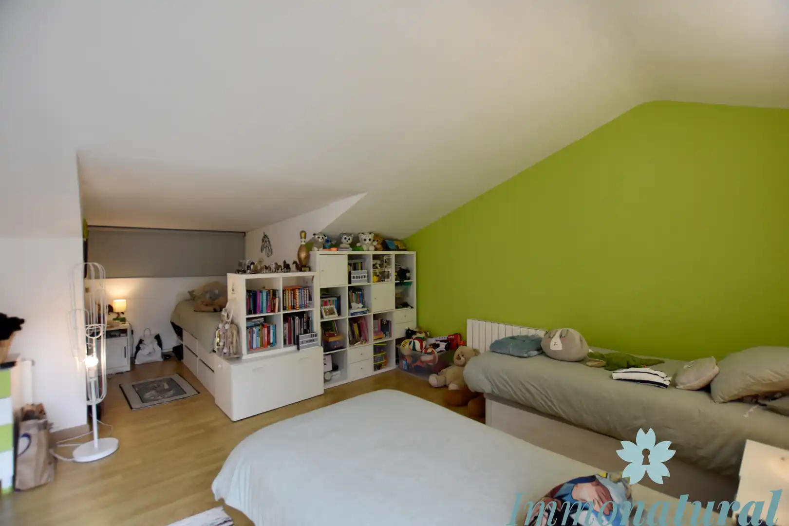 Habitación de Ático en venta en Torrelles de Llobregat con Calefacción, Terraza y Trastero