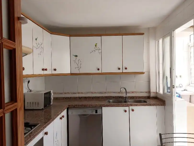 Kitchen of Flat for share in Benalúa - Babel