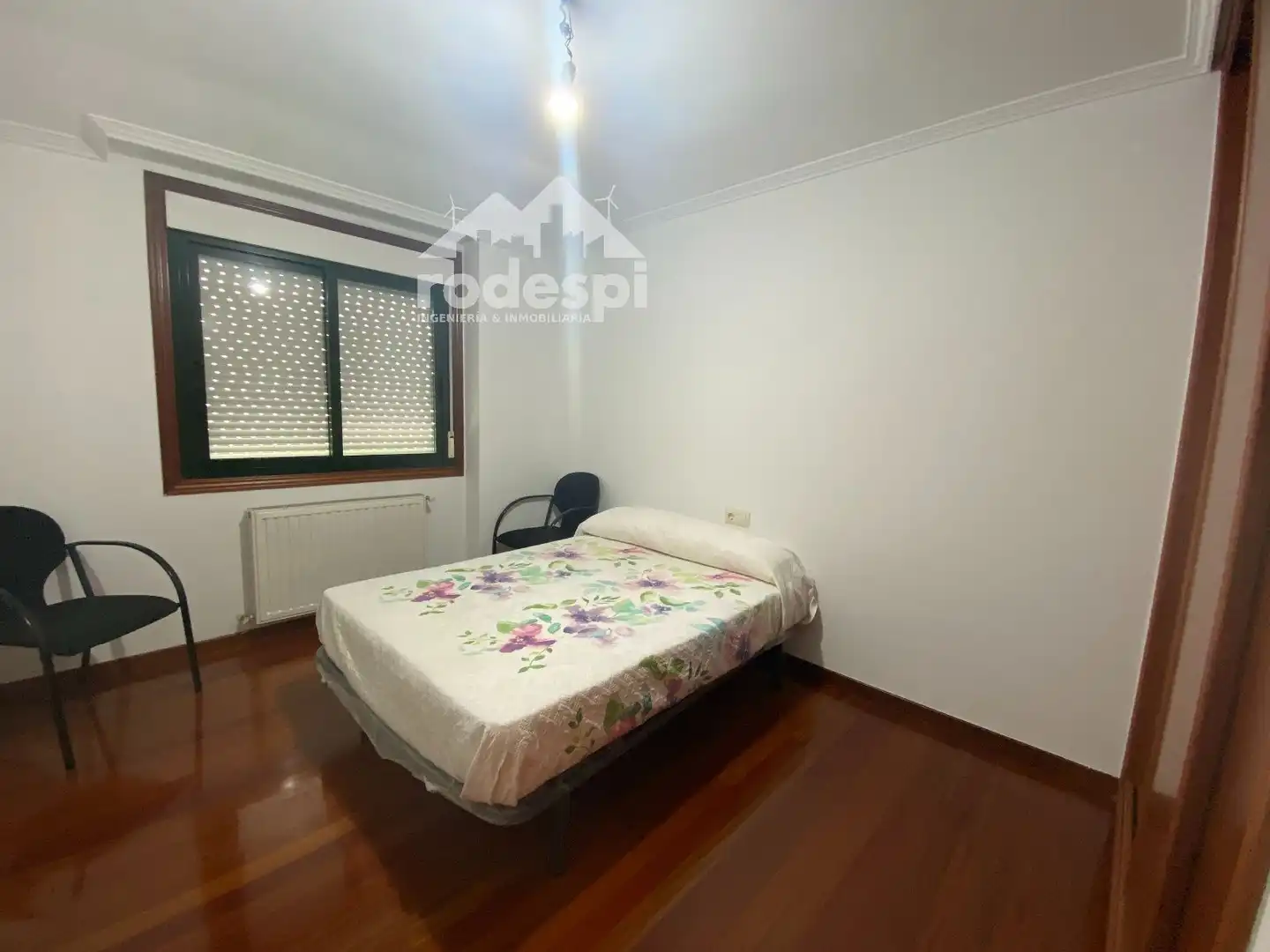 Schlafzimmer von Wohnung zur Miete in A Cañiza   mit Heizung, Terrasse und Abstellraum