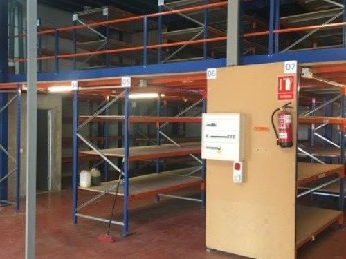 Nave industrial en venta en Boadilla del Monte