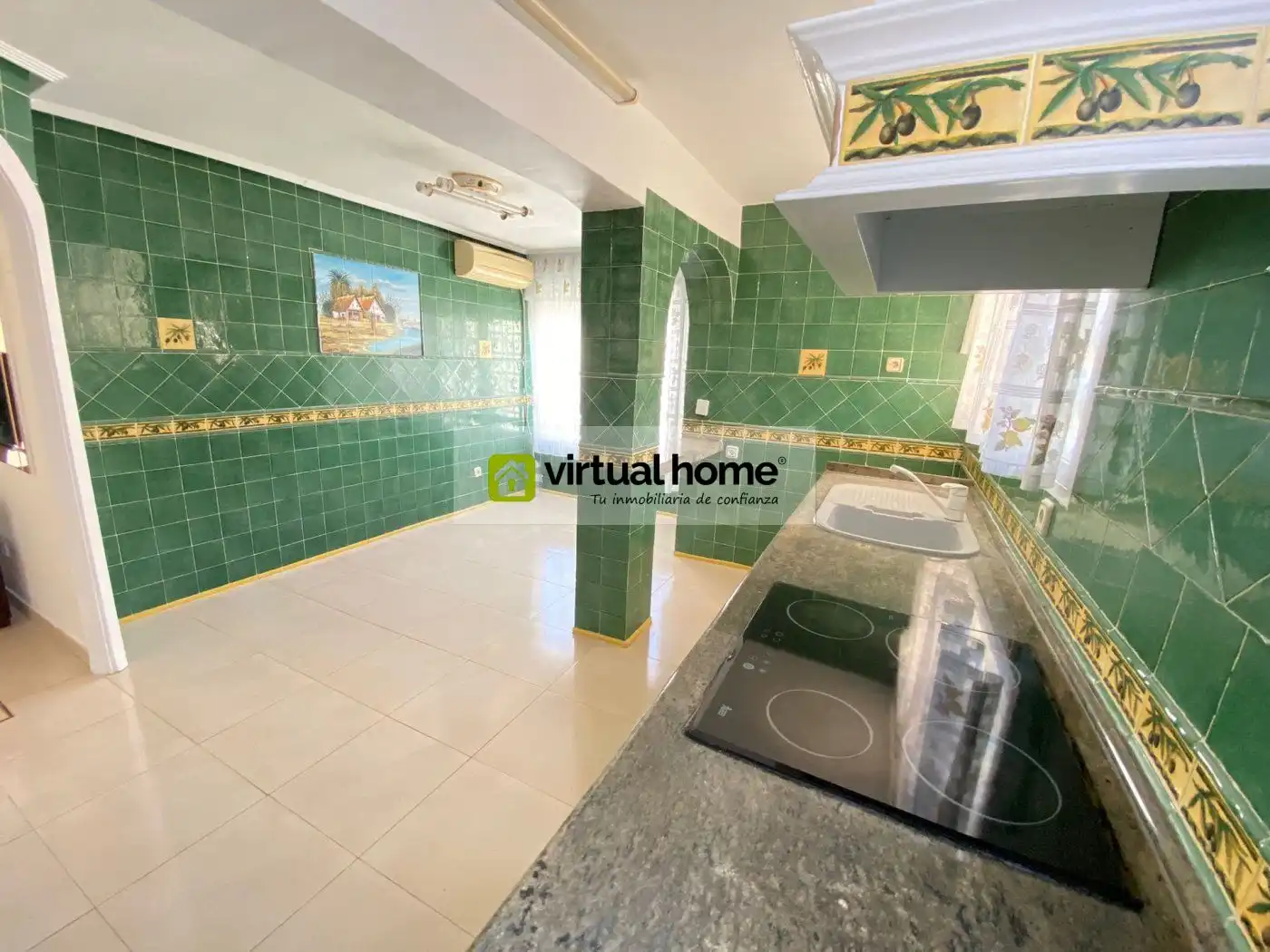 Kitchen of Flat for sale in Benidorm  with Air Conditioner, Heating and Private garden