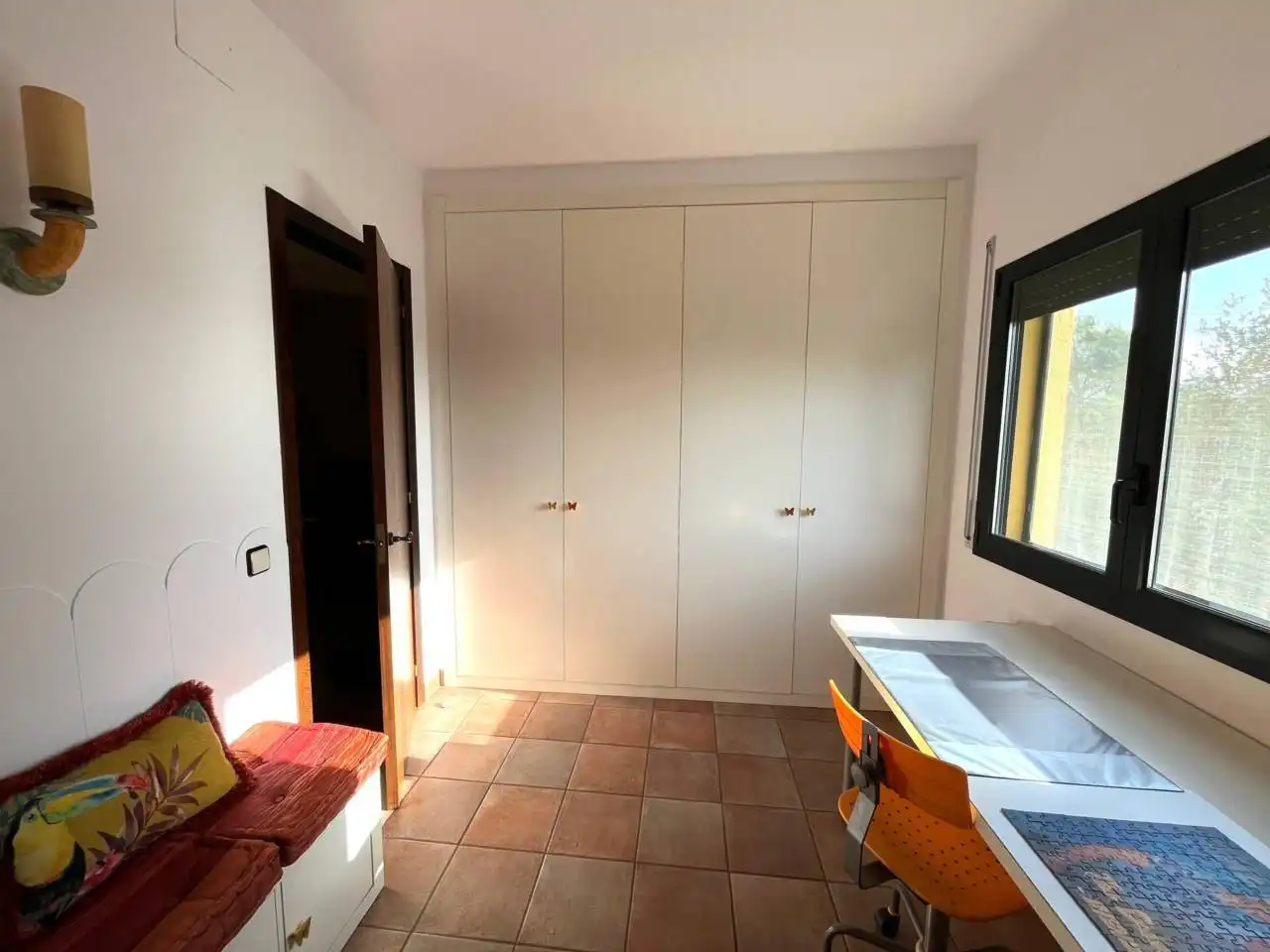 Habitación de Casa o chalet en venta en Girona con Calefacción, Jardín privado y Terraza