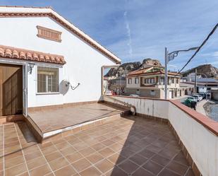 Vista exterior de Casa o xalet en venda en Benalúa amb Aire condicionat, Terrassa i Balcó