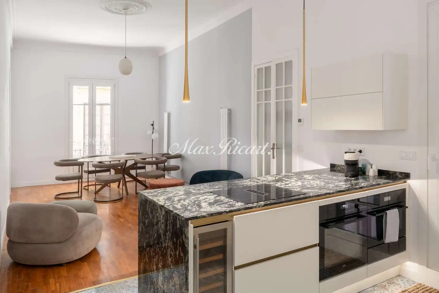 Appartamento con terrazza in vendita a Ciutat Vella, imagen 2
