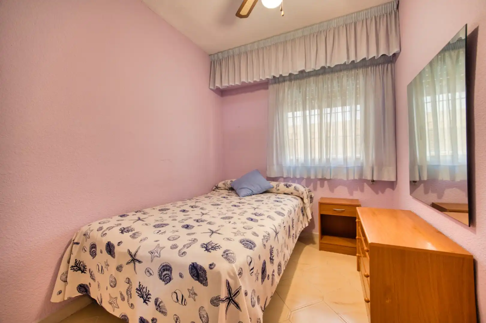 Habitación de Piso en venta en El Campello con Aire acondicionado, Calefacción y Jardín privado