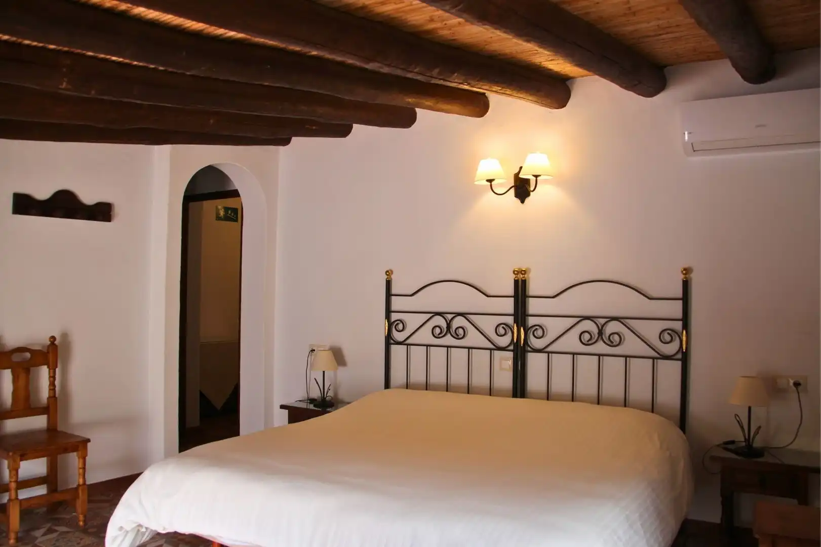 Bedroom of Houses for sale in Guaro  with Air Conditioner, Heating and Private garden