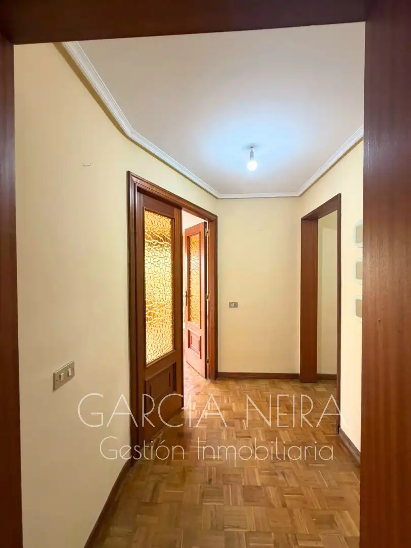 Flat for rent in Noreña  with Heating, Parquet flooring and Furnished