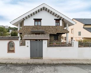 Exterior view of House or chalet for sale in La Zubia  with Private garden, Terrace and Furnished