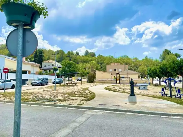 Terreny residencial en venda a Pacs del Penedès, imagen 3