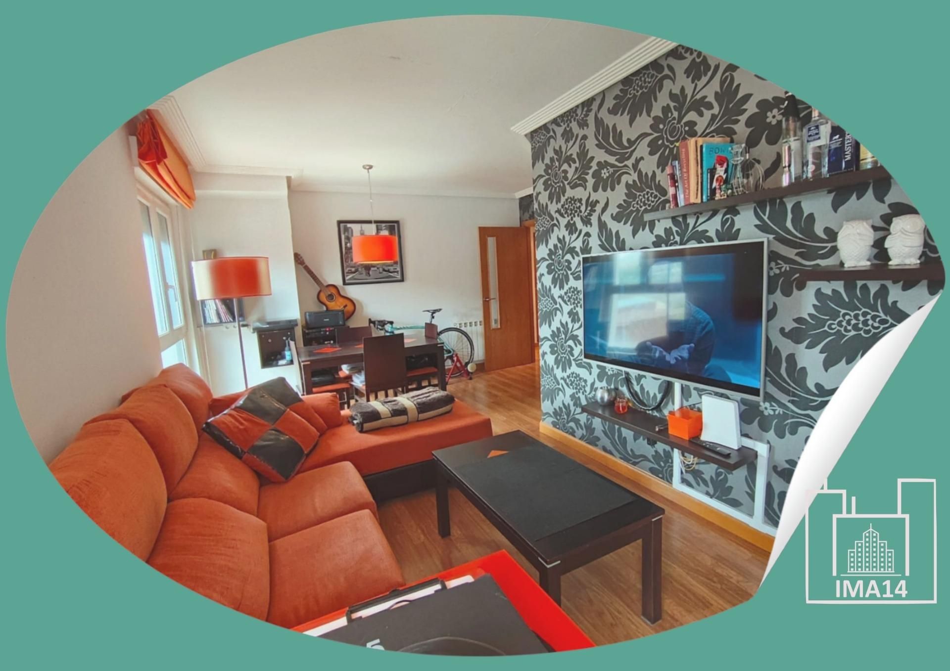 Sala d'estar de Apartament en venda en Villaquilambre amb Calefacció, Terrassa i Balcó