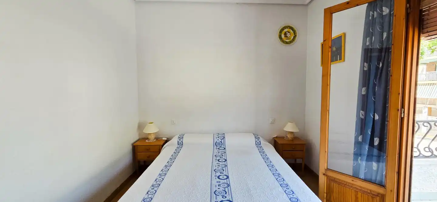 Schlafzimmer von Einfamilien-Reihenhaus zur Miete in Santa Pola mit Klimaanlage, Terrasse und Möbliert