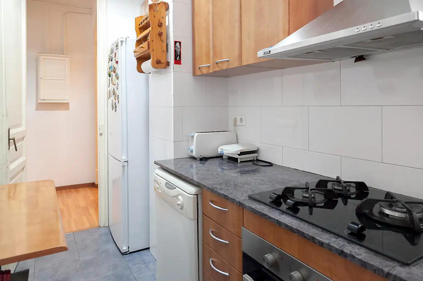 Cocina de Piso en venta en Barcelona con Balcón