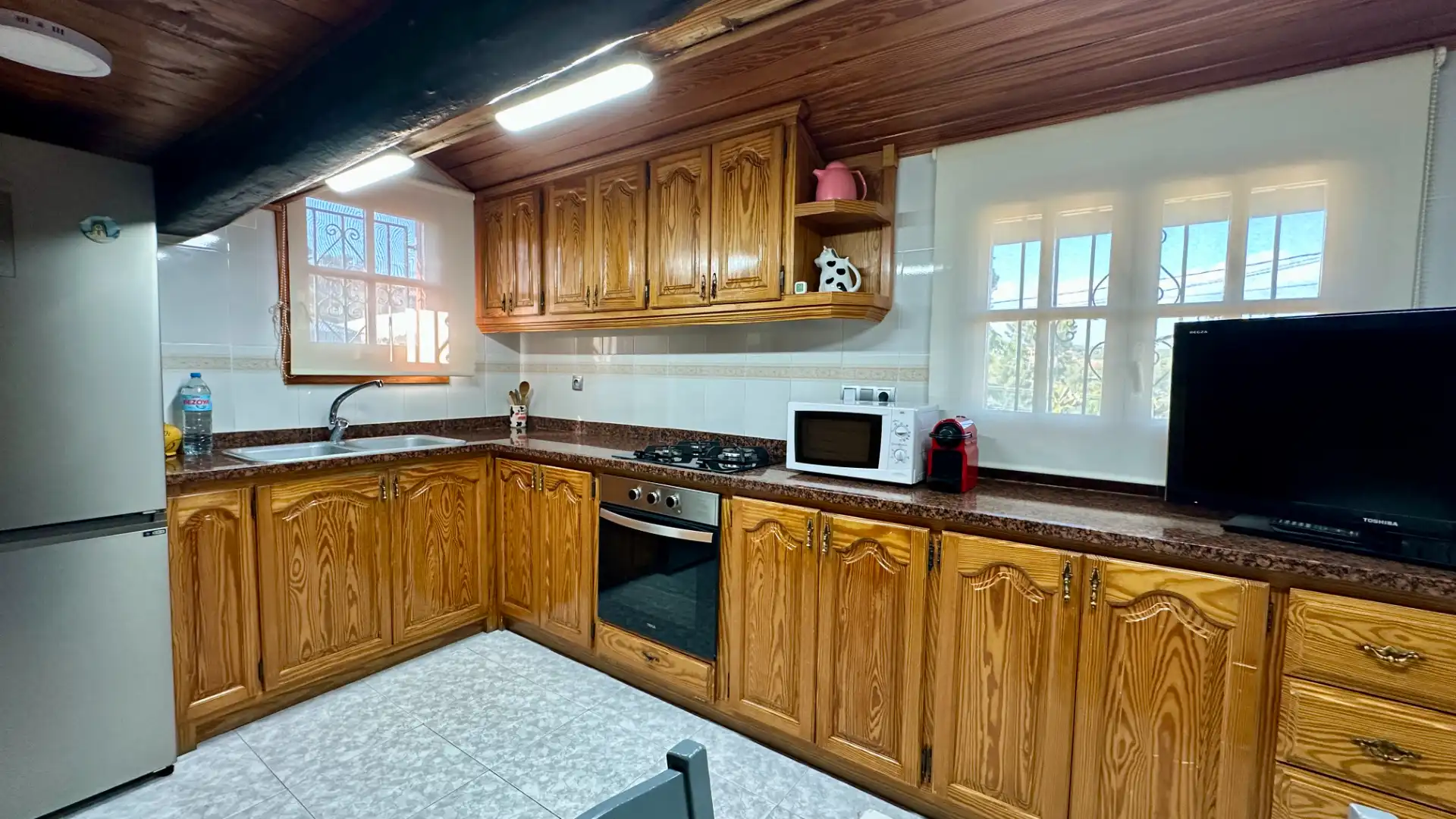 Cocina de Casa o chalet en venta en Rubí con Aire acondicionado, Calefacción y Jardín privado