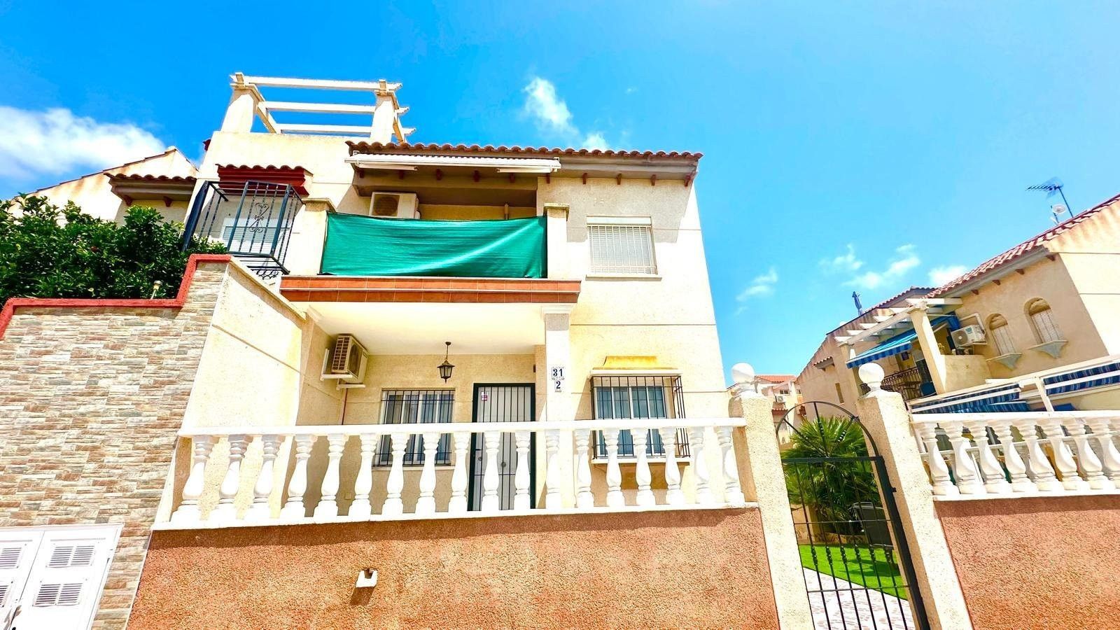 Exterior view of Apartment for sale in Orihuela  with Private garden, Terrace and Swimming Pool
