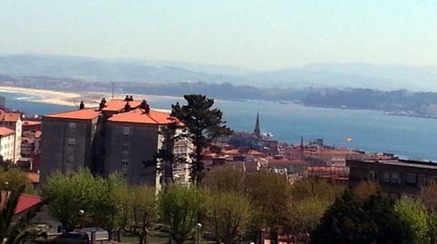 Foto 3 de Piso de alquiler en Altamira, Los Castros, Santander