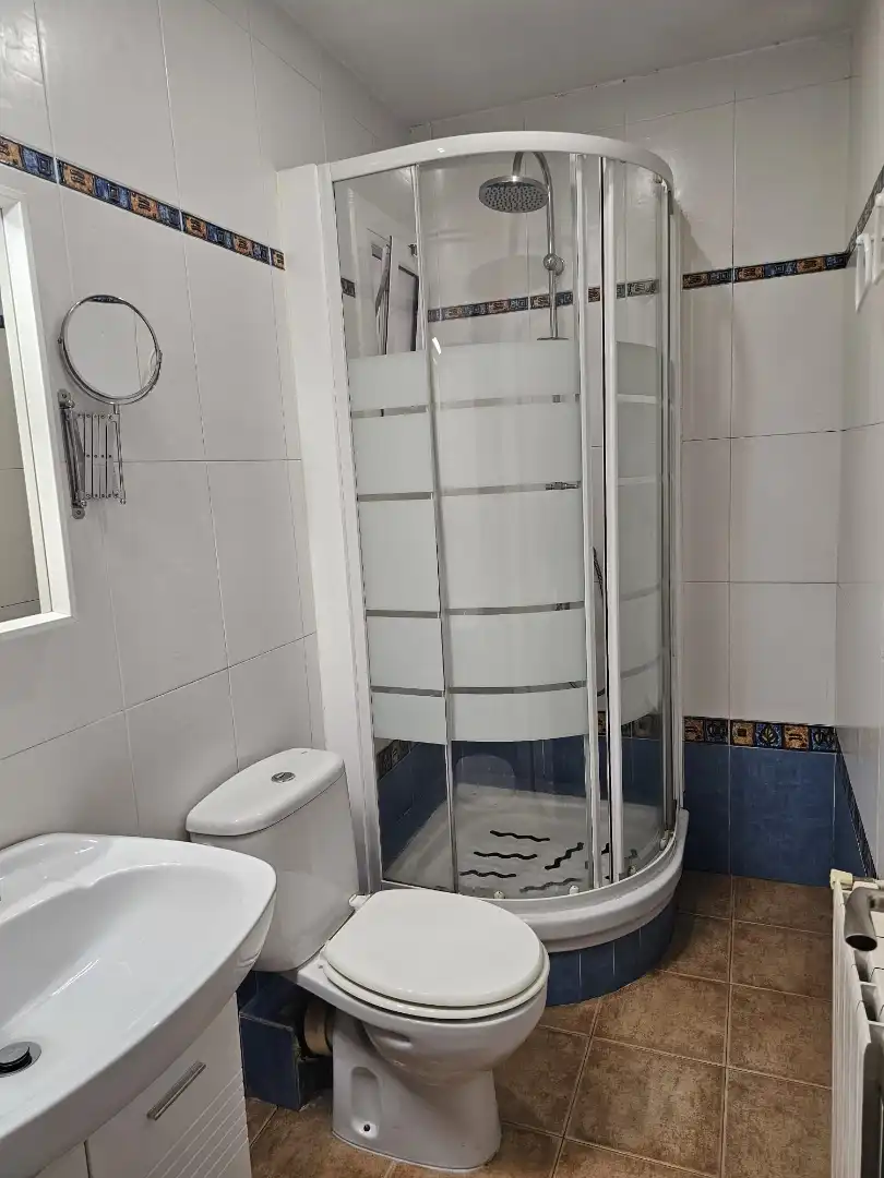 Baño de Piso en venta en Barcelona con Aire acondicionado, Calefacción y Balcón