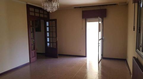 Foto 4 de Casa adosada en venta en Calle Sequeiros, 30, Caldas de Reis, Pontevedra