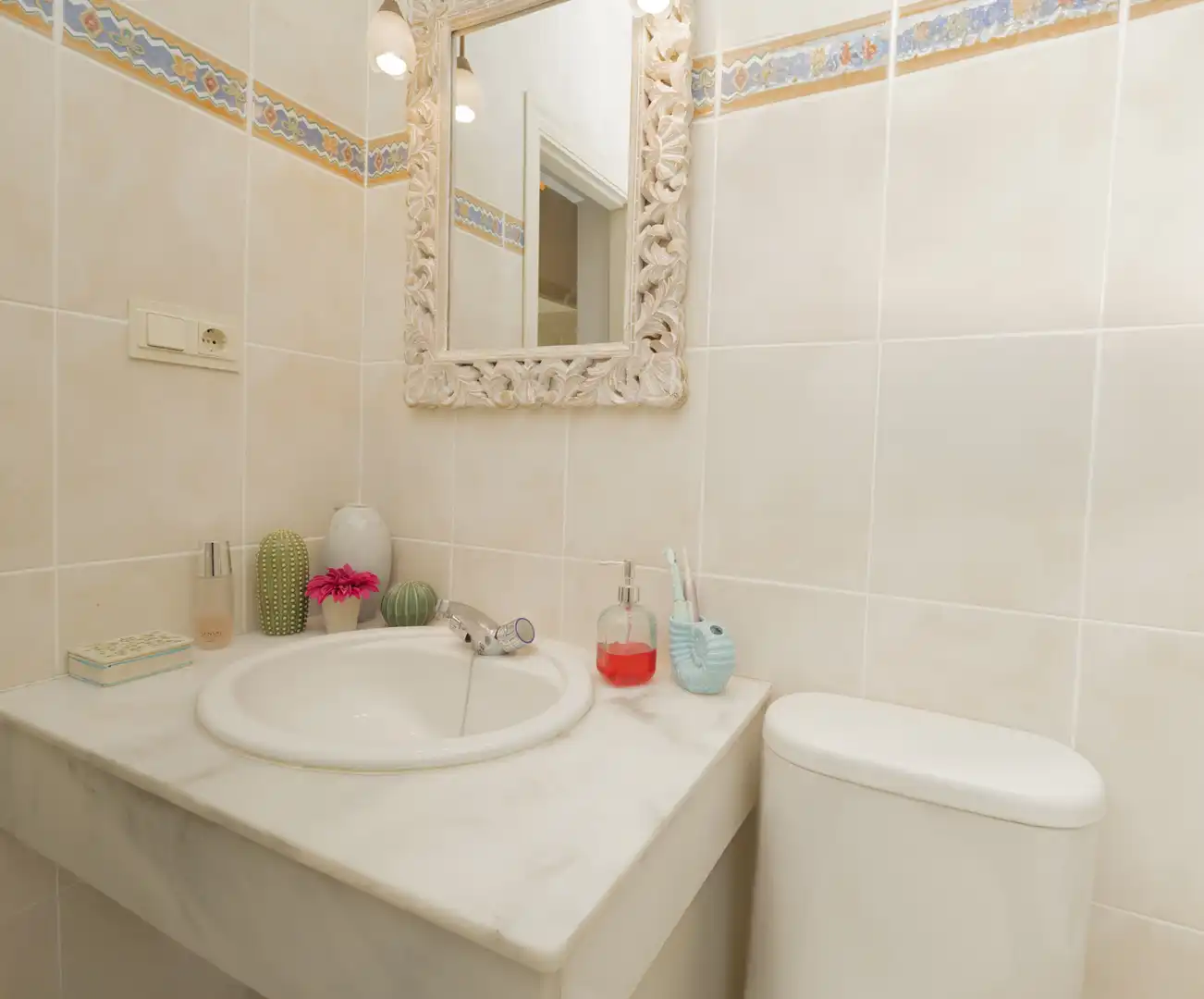 Baño de Piso en venta en Mijas con Terraza, Piscina y Internet