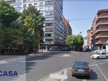 Local comercial en venda a San Claudio - La Chantría