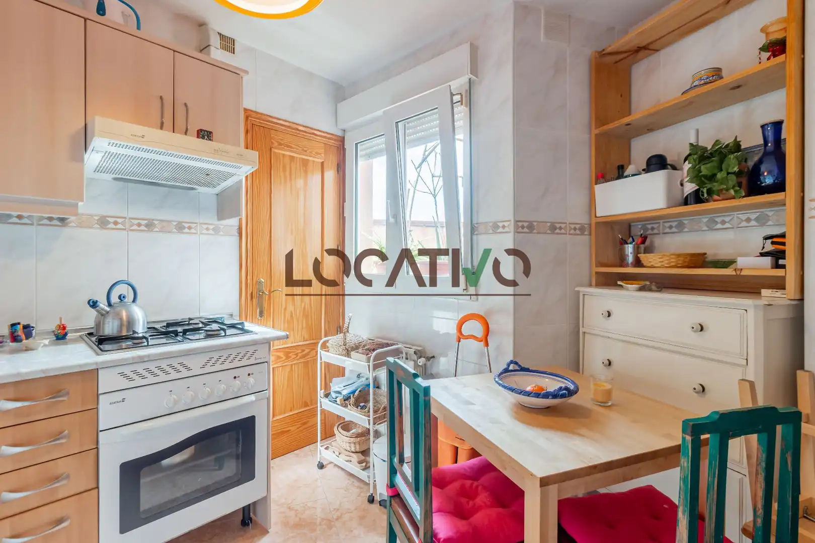 Cocina de Piso en venta en Valdemorillo con Calefacción