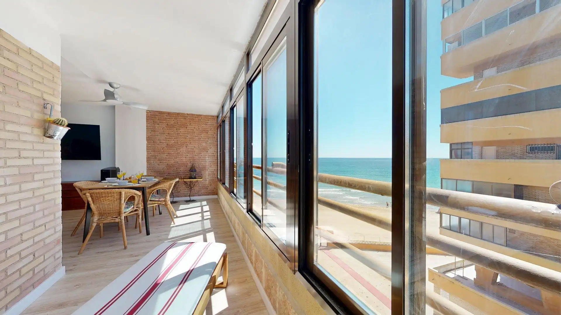 Appartement compact avec terrasse à louer à Avenida de San Bartolomé de Tirajana 51, imagen 8