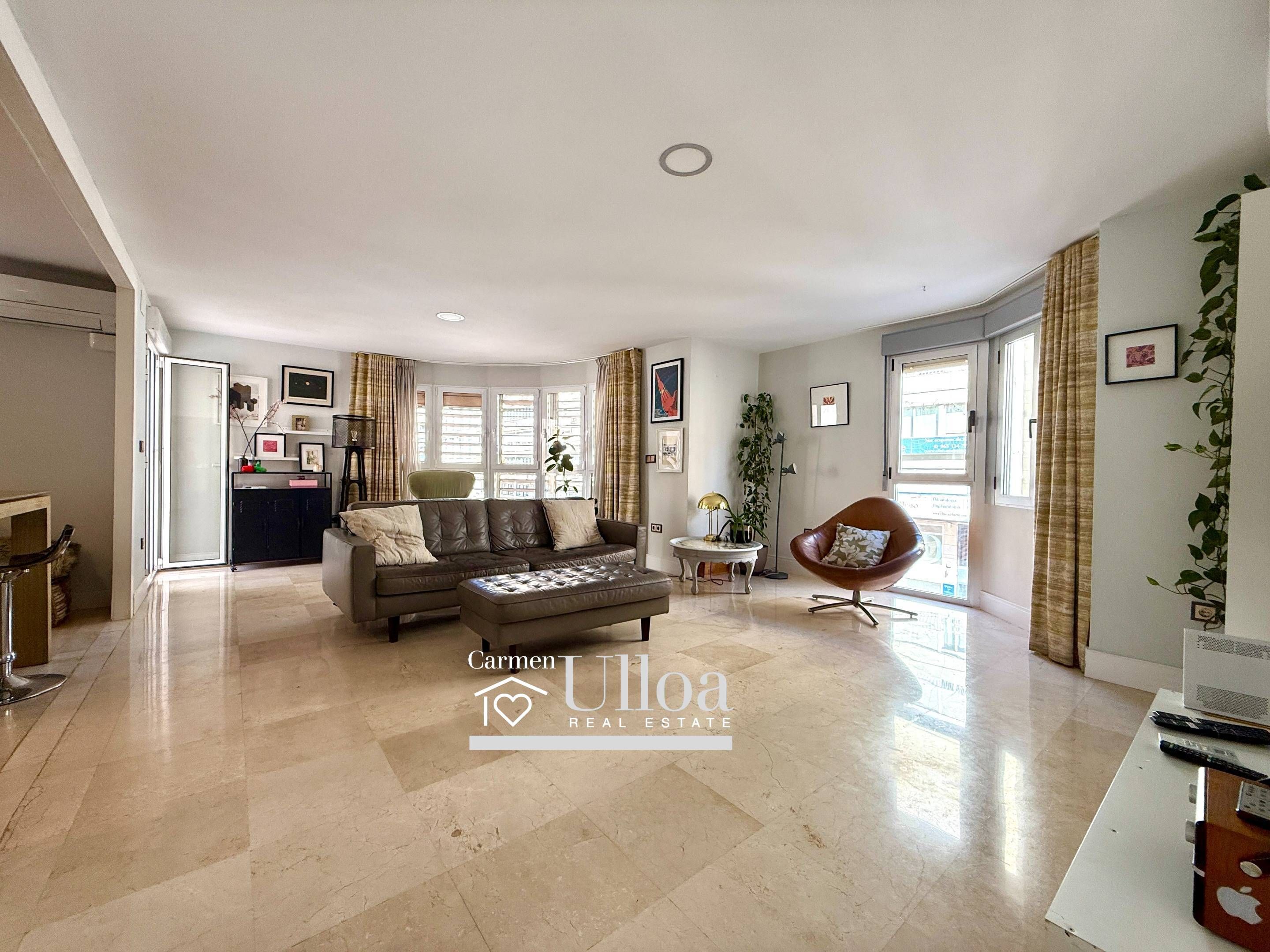 Flat for sale in Calle del Pintor Aparicio, Ensanche - Diputación, Centro