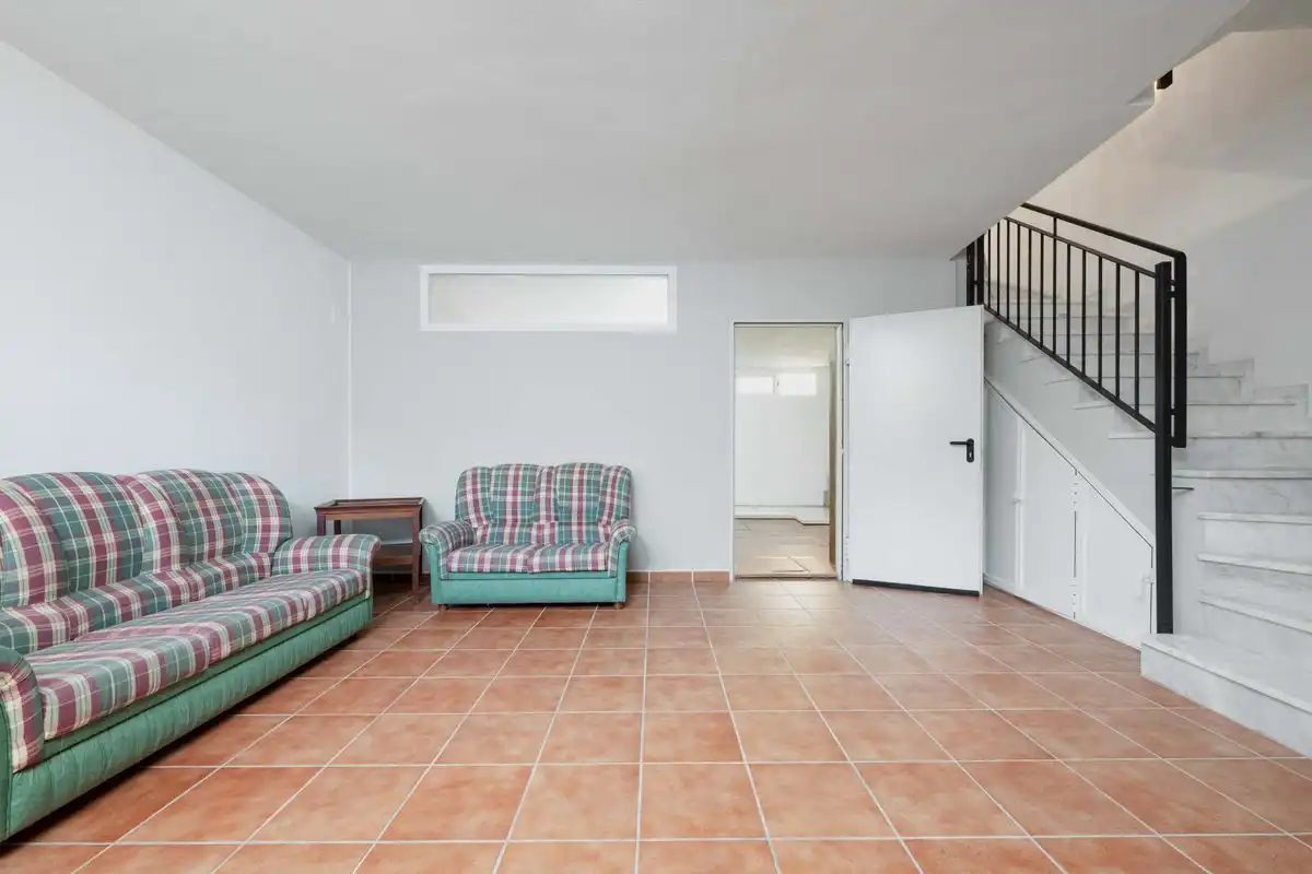 Casa adosada en venta en Espartinas con Calefacción y Amueblado