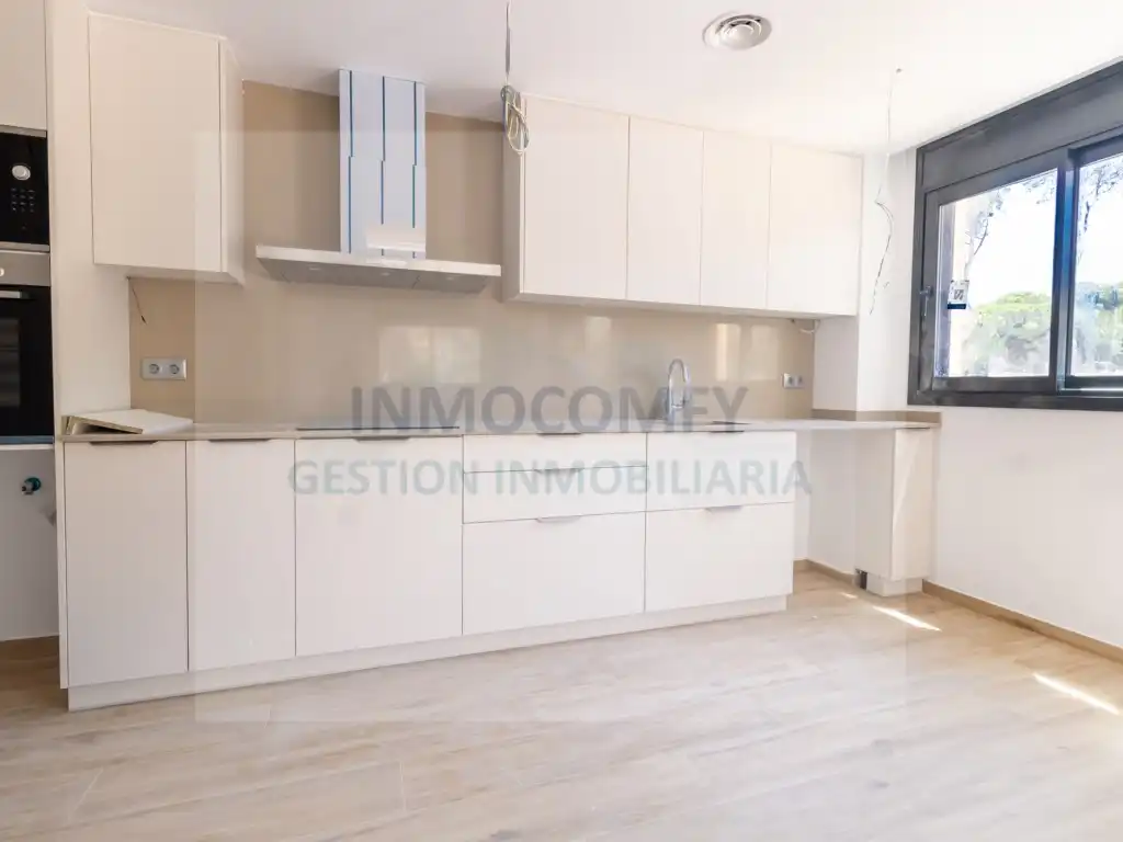 Piso con ascensor en venta en Calle De La Torre Mora 33, imagen 21