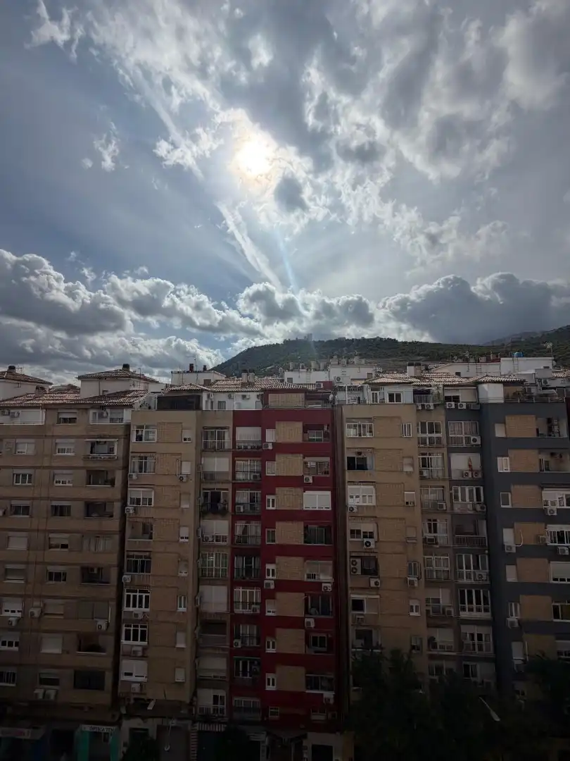 Vista exterior de Piso en venta en Jaén con Terraza y Balcón