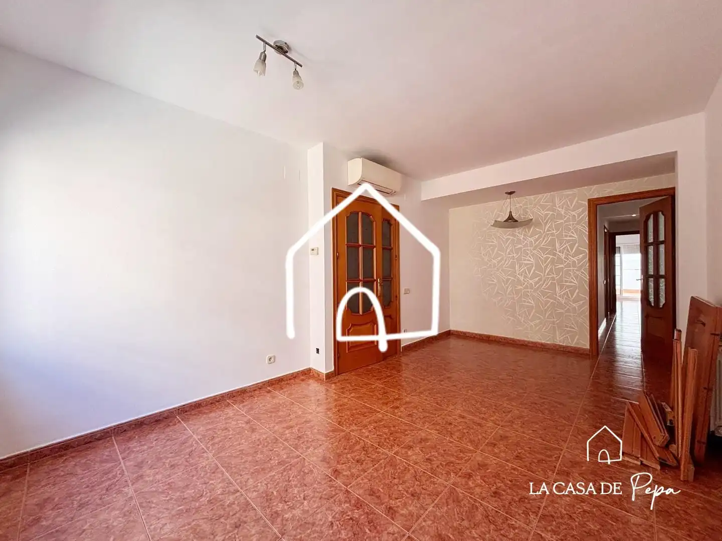 Sala de estar de Piso en venta en Viladecans con Aire acondicionado, Calefacción y Terraza