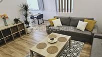 Living room of Apartment for sale in Badalona  with Air Conditioner, Heating and Parquet flooring
