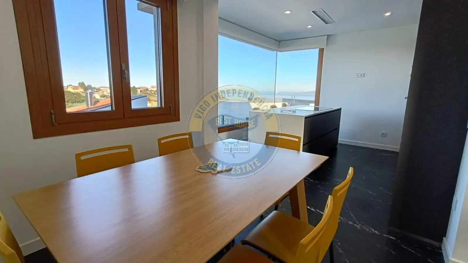 Casa o chalet en venta en Vigo  con Jardín privado, Terraza y Trastero