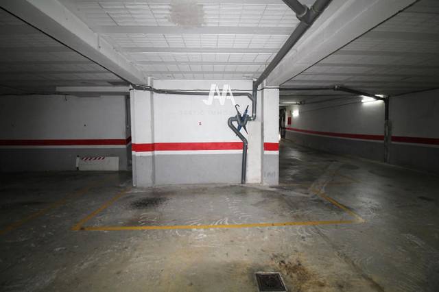 Garaje en Venta en Òdena