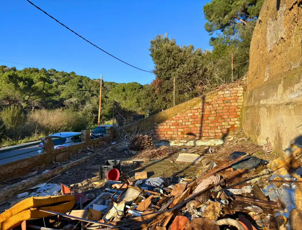 Wohnbaugrundstück zum Verkauf in Carrer del Canigó, imagen 6