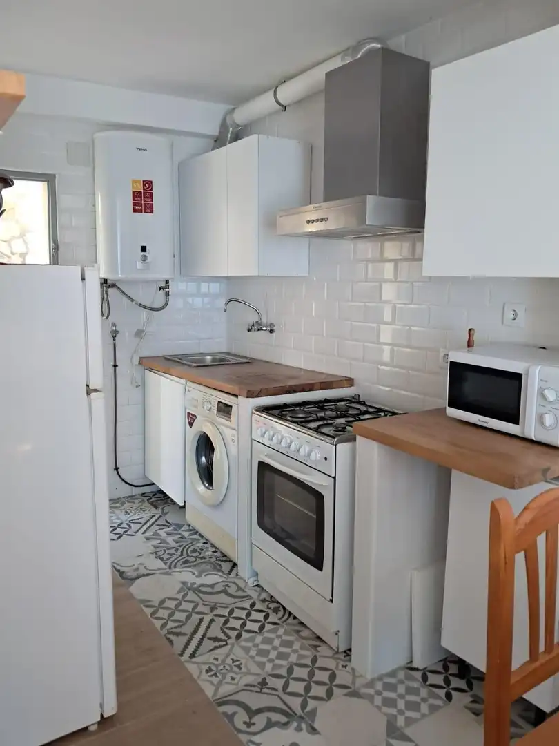 Cuina de Planta baixa de lloguer en Santa Pola amb Aire condicionat, Terrassa i Moblat