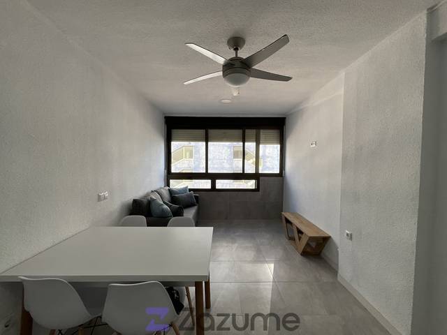 Piso en Alquiler en Av. de las Sirenas en Miramar - Torre del Moro