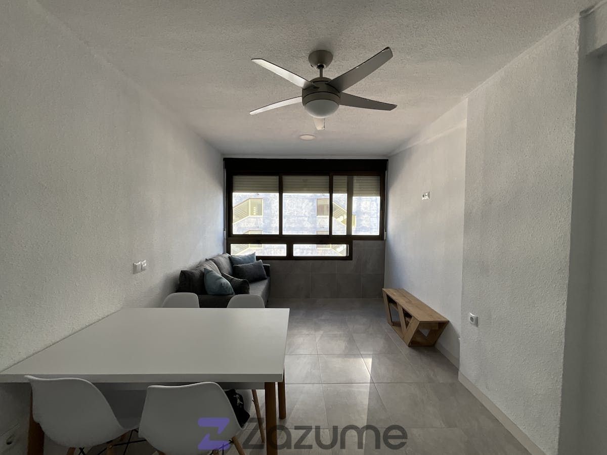 Pis de lloguer a Av. de las Sirenas, Miramar - Torre del Moro