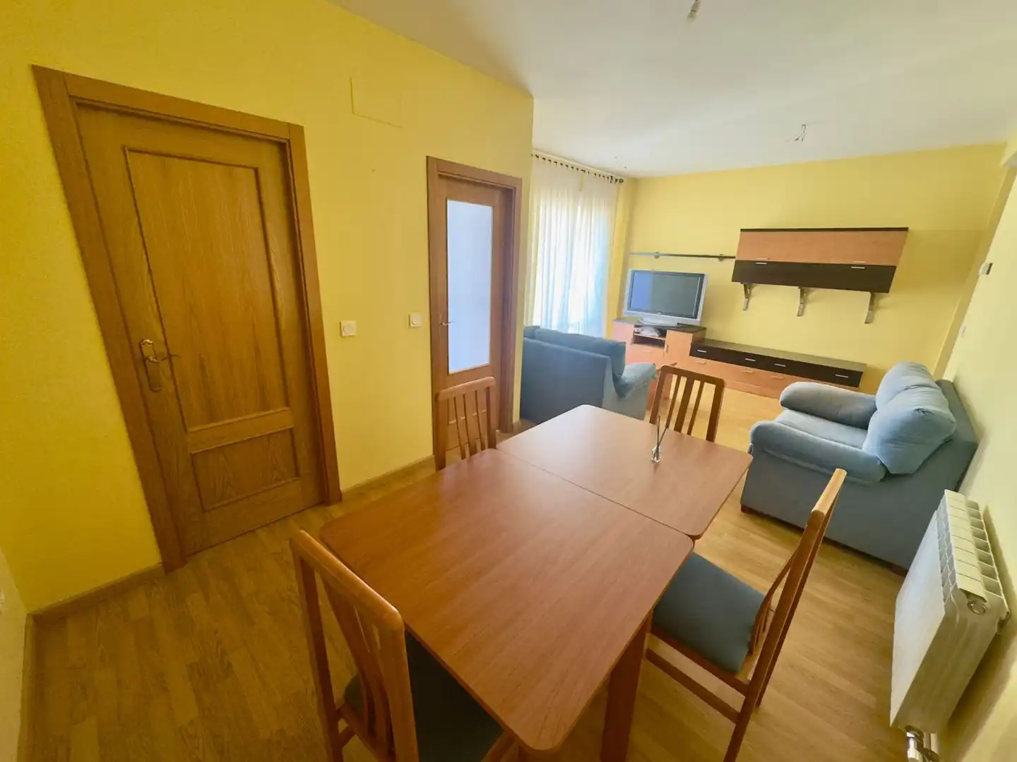 Wohnzimmer von Wohnung zum Verkauf in Valdepeñas mit Heizung, Parkett und Balkon