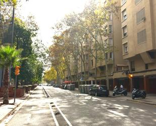 Exterior view of Flat for sale in  Barcelona Capital  with Terrace