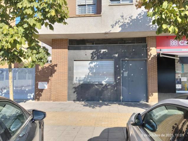 Local comercial en Alquiler en Colores -  Entreparques