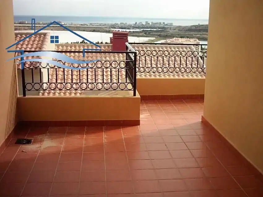 Casa a schiera con terrazza in vendita a Carrer de I'Aigualera, imagen 3